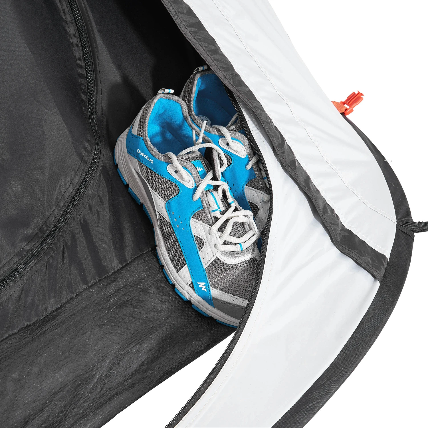 Quechua 2 Man Pop-Up Blackout Tent - Image 16