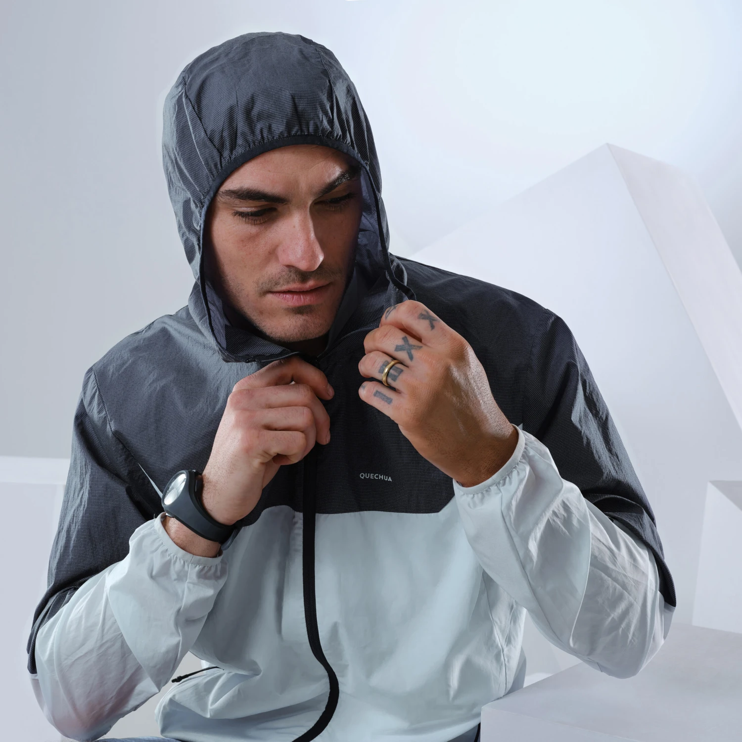 Quechua Men’s Fast Hiking Windbreaker Jacket FH500 Helium Wind Grey - Image 7