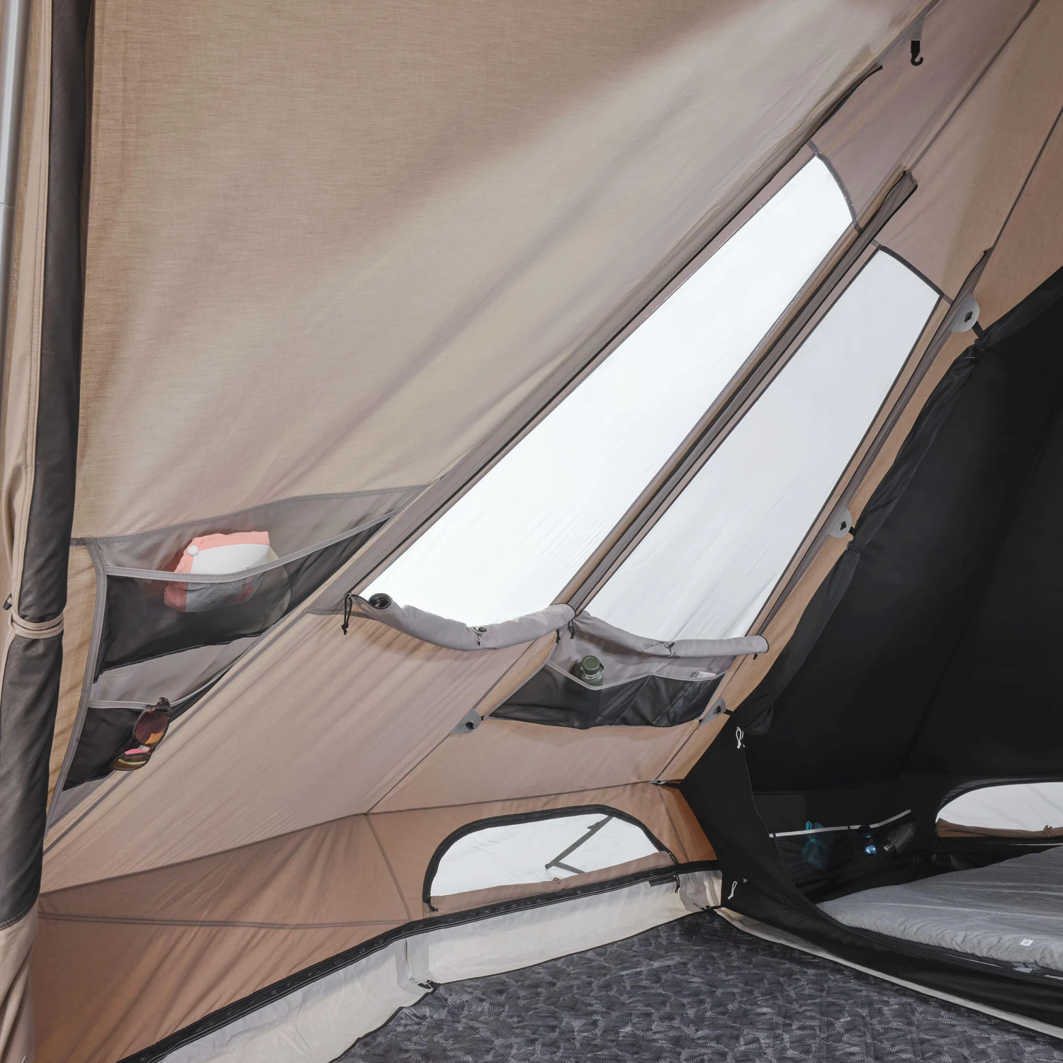 Quechua 5 Man Teepee Tent - Image 18