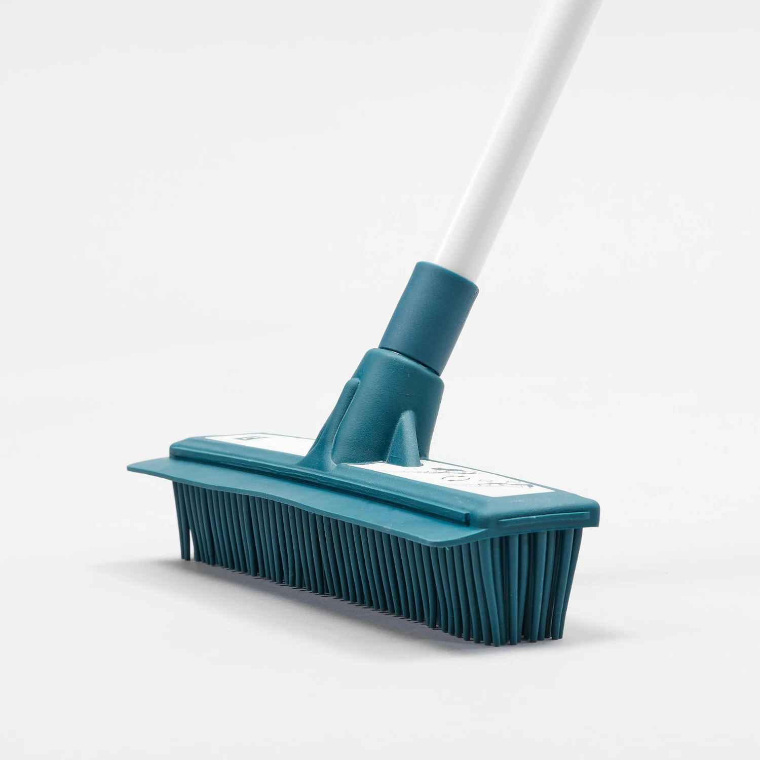 Quechua Camping Broom Dustpan Kit - Image 5