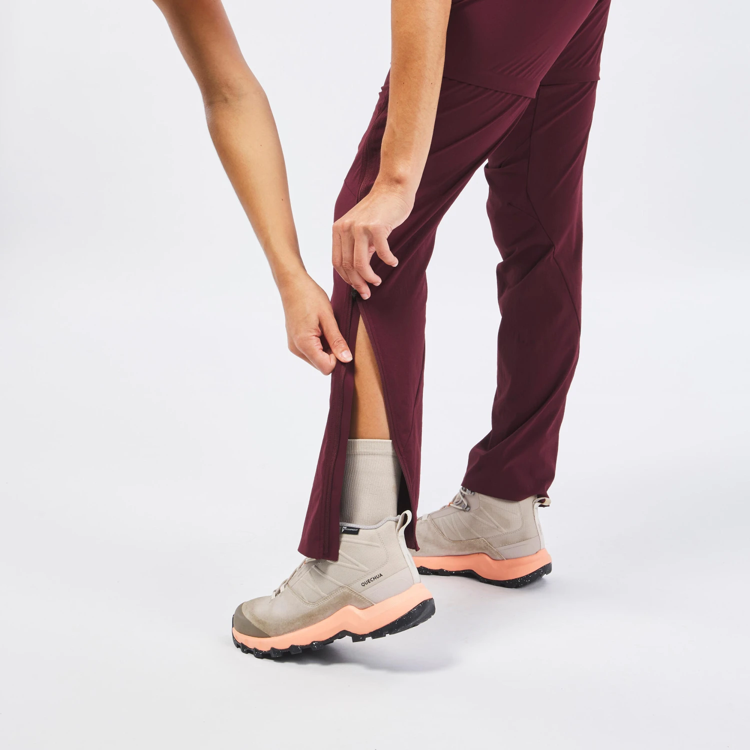 Quechua Women's Convertible Mountain Walking Trousers - MH550 - Image 10